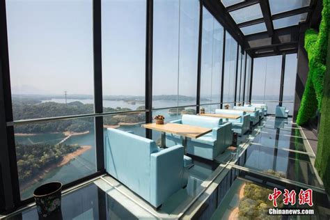 江西庐山西海建99米“高空咖啡屋”