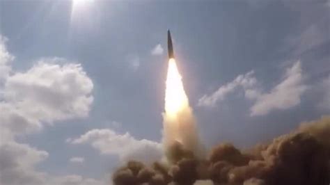普京亮出“世界最强核武器”：射程1.8万公里 可带10枚核弹_凤凰网视频_凤凰网