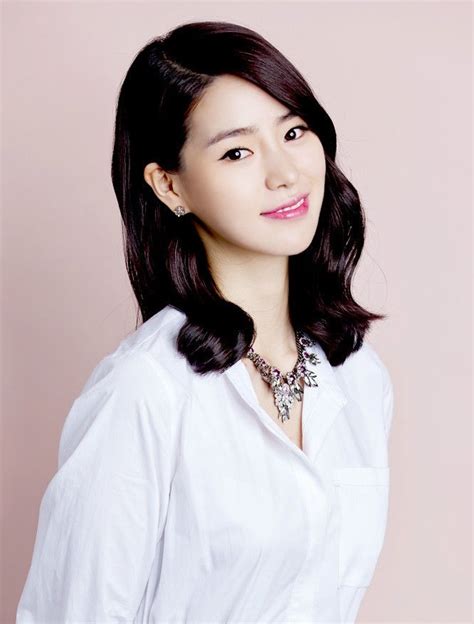 韩国女歌手、演员、主持人韩胜妍原来是哪个女团成员？-新闻资讯-高贝娱乐
