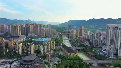 重庆南川：创建绿色生态家园-人民图片网