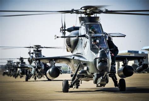 直升机和战斗机进行空战，能有多少胜算？_腾讯视频