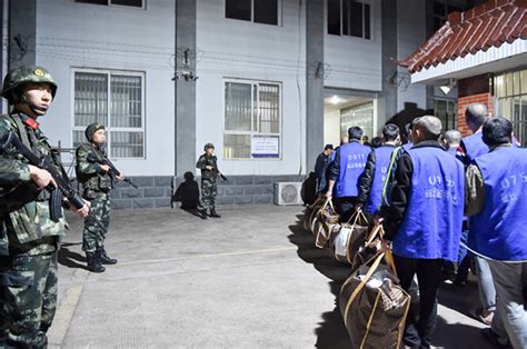 实拍吉林省高考试卷押运过程 派出200警力确保安全-新闻中心-南海网