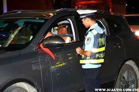 武汉警方开展“百日安全行动” 打击酒驾违法行为-国际在线