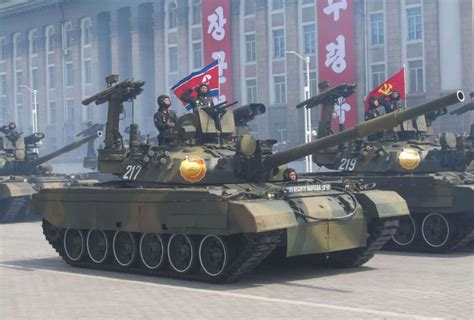 朝鲜展示最新坦克 火力或与T90相当但远不及韩国K2|主战坦克|朝鲜_新浪军事_新浪网