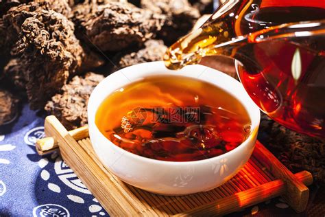 古树普洱茶香味口感有什么特点 为什么市面古树茶少见-润元昌普洱茶网