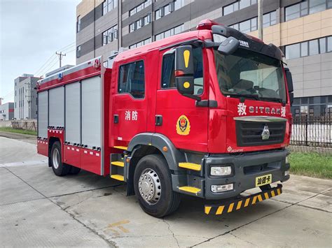 奔驰32米举高喷射消防车 - 四川川消消防车辆制造有限公司
