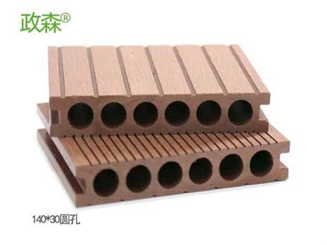 成都木塑地板厂家40mm景区栈道免维护红木色长度可定尺 - 政森 - 九正建材网