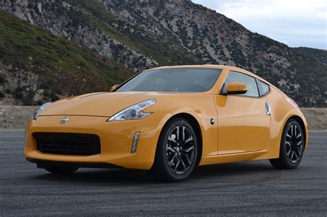 Nissan 370Z Review 2023 | Top Gear