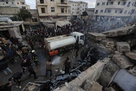 叙利亚北部边境地区发生汽车炸弹袭击 致4死20伤