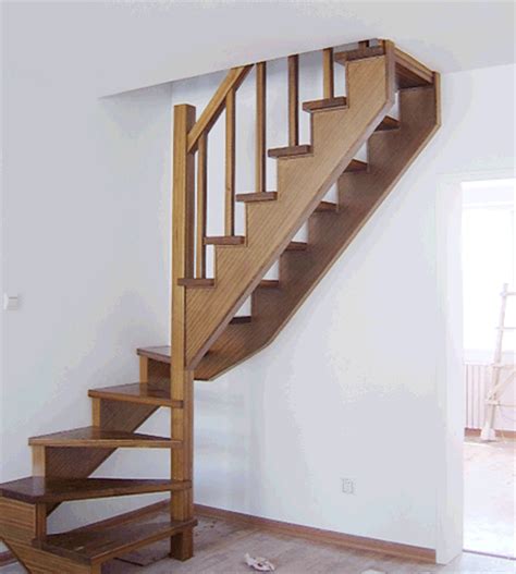 实木楼梯价格多少 实木楼梯要怎么选购