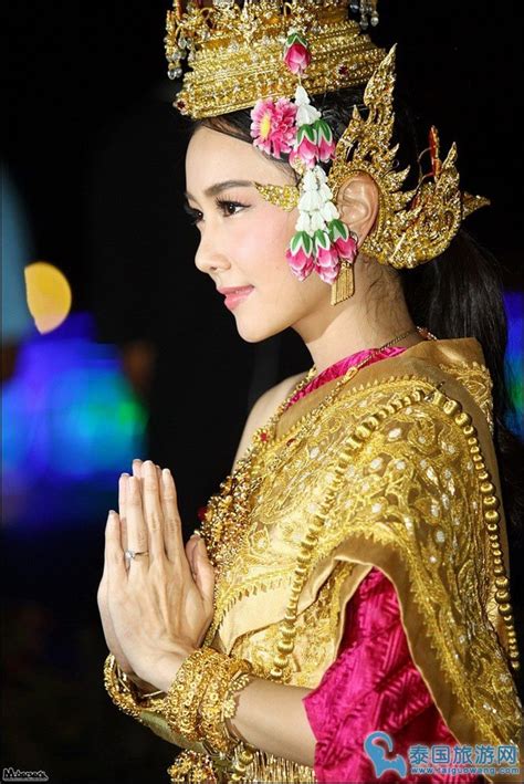 泰国第一美女Noon古装造型大气惊艳！_巴拉排行榜