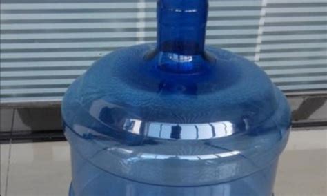 水立方天然矿泉水 - 瓶装水 - 产品展示 - 河南思源饮品有限公司