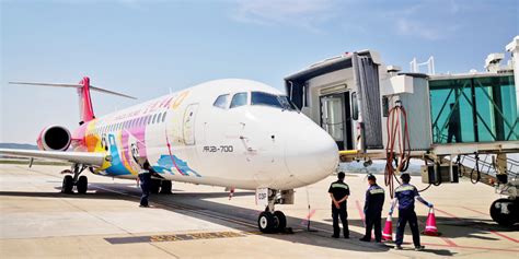 威海国际机场开启近机位保障国产ARJ21飞机新时代 - 民航 - 航空圈——航空信息、大数据平台