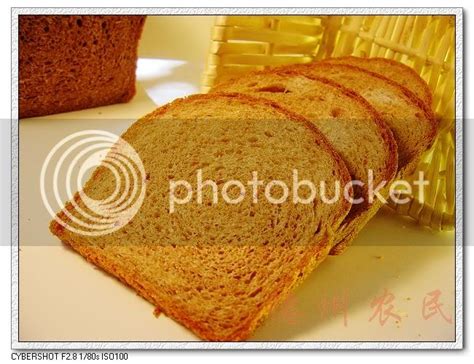 【全麦吐司的误区的做法步骤图，怎么做好吃】面包加勺糖_下厨房