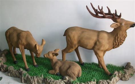 不锈钢镂空鹿雕塑户外园林景观饰品金属网格动物梅花鹿摆件现货-阿里巴巴