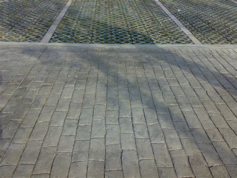 重庆惠科金渝激光整平楼面一次成型-惠帮地坪 耐磨地坪|激光整平地坪|混凝土密封固化剂地坪|超平，无缝，高效率，中国环保地坪倡导者