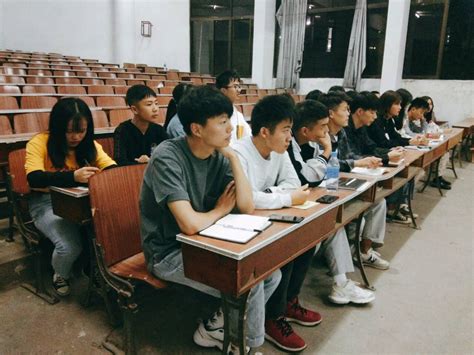 电气学院召开全体团支书会议-武汉船舶职业技术学院