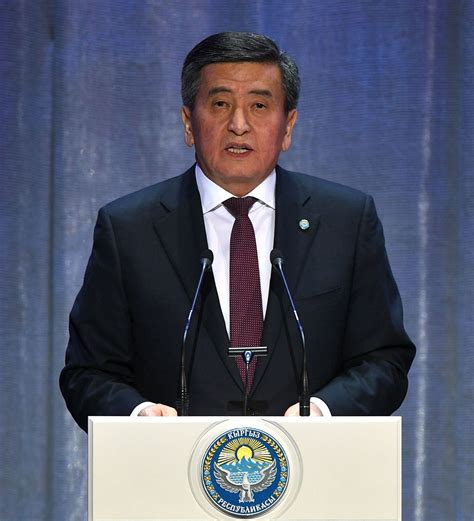 吉尔吉斯斯坦总统宣布准备辞去该国总统职务 - 2020年10月9日, 俄罗斯卫星通讯社