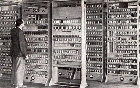 最早的计算机是谁发明的