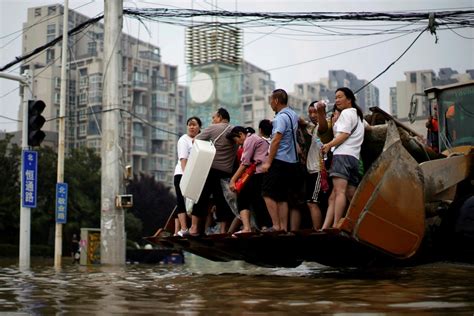 河南暴雨提前5天预警，为何仍有352人遇难失踪？_凤凰网