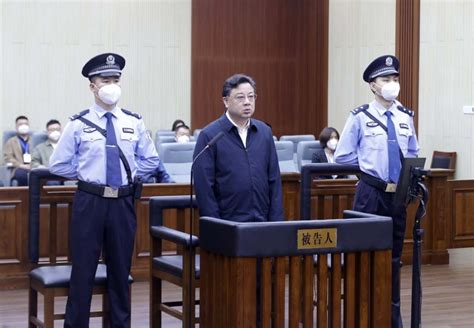 财政部原副部长张少春受贿案一审开庭:被控受贿超6698万_新闻中心_中国网