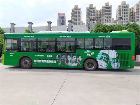 公交车广告投放，强大的移动性广告_山西永耀正略文化传播有限公司