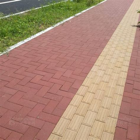 城市海绵透水砖 彩色200*100*60陶瓷颗粒渗水砖 生态环保路面砖-阿里巴巴