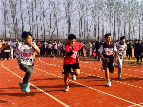 北京大学迎新跑暨2020秋季运动会（组图）
