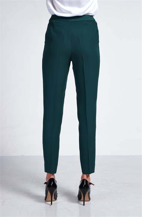 墨绿弯腰时尚九分裤-女装定制 | 拉雅网，拉雅私定，拉雅私人定制，在线定制领导品牌
