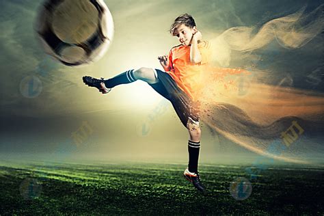 超酷动感足球少年高清图片下载-找素材