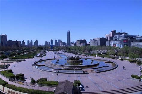 武汉光谷广场—星光璀璨 - 摄友摄色 - 华声论坛