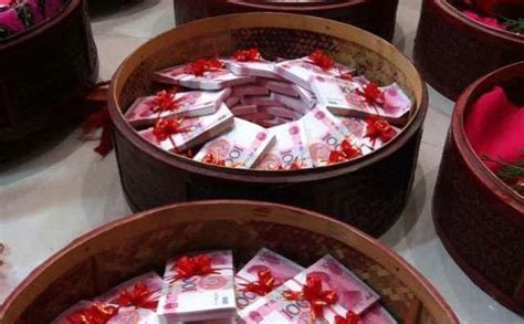 十万彩礼多吗 彩礼钱一般给多少 - 中国婚博会官网