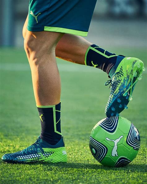 PSG x Jordan联名服装新款来袭 - Nike_耐克足球鞋 - SoccerBible中文站_足球鞋_PDS情报站
