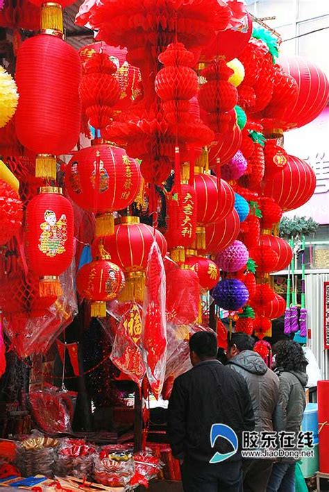 春节“送灯”民俗让西安三兆灯笼市场红红火火（组图）_手机凤凰网