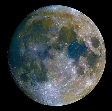 这张美丽的月球照片由5万张图片组成 – 有意思吧