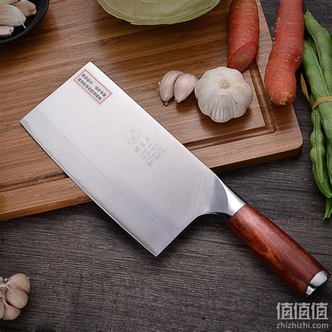 哪种材料的菜刀最锋利？选购一把好刀