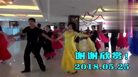 慢三步《黄玫瑰》表演 松鹤老年大学交谊舞高级班_腾讯视频