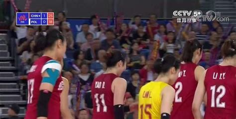 中国女排3-0波兰，世女排联决赛将战美国土耳其胜者 | 体育大生意