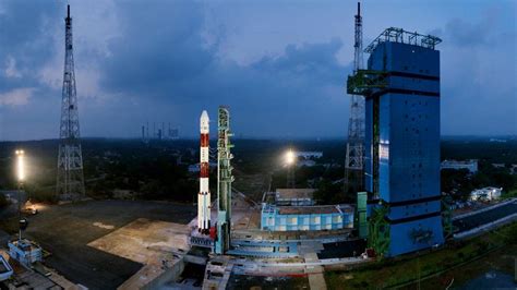 印度又发射一箭31星 莫迪盛赞“航天前途光明”|莫迪|航天|印度_新浪新闻