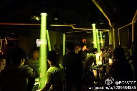 连江慕迪酒吧_工程案例_广东宏卓灯光科技有限公司