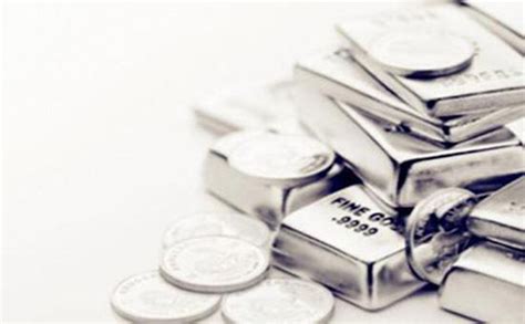 投资白银与投资黄金有何不同？细数驱动白银需求的四大因素 众所周知，白银和黄金同为贵金属，而且白银素来被称为黄金的“姐妹金属”。通常情况下，当 ...