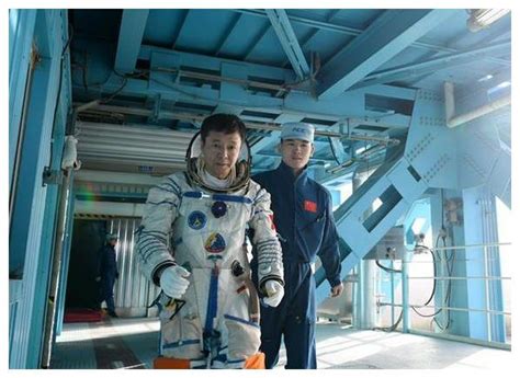 揭秘备份航天员不是主角的英雄 55岁老将邓清明的故事是怎样的 _八宝网