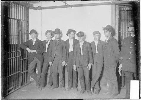 20世纪初期芝加哥黑帮罪犯照 – FOTOMEN