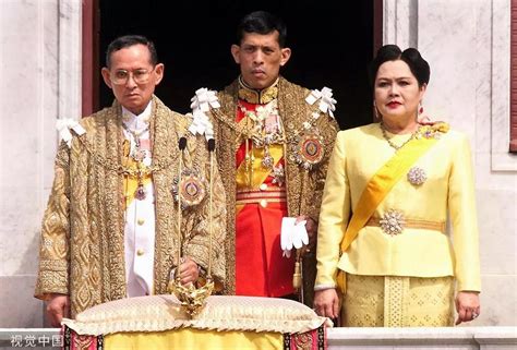 泰国国王加冕大典现场图片