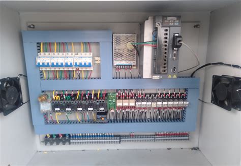 室外防水电控柜落地式不锈钢低压电控柜自动化成套配电控制箱-阿里巴巴