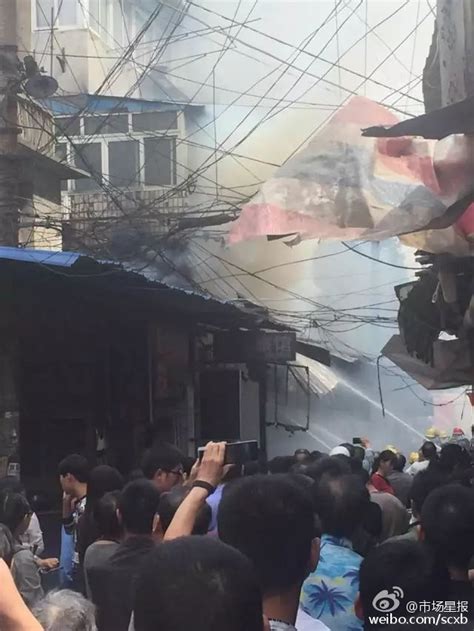 安徽芜湖一餐馆液化气罐爆炸 已造成17人死亡_凤凰资讯