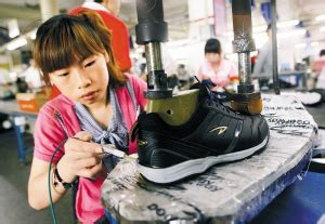 鞋业巨头编织鞋扩产的87603万募资变更为印尼生产基地建设资金_鞋业资讯_市场行情 - 中国鞋网
