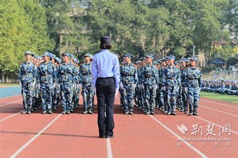 武汉警官职业学院派出300余名学警 圆满完成6所高校新生军训任务--湖北省司法厅