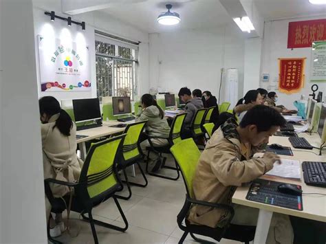 加强机房硬件建设 提升教育教学质量-宁夏工业学校
