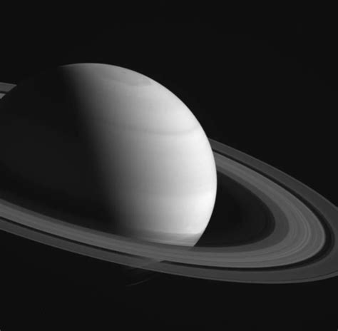 土星外面的光环是什么,土星边上的光环是什么,土星是唯一有光环的吗_大山谷图库